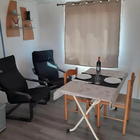 Country * La Asomada