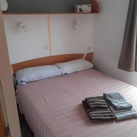 Country * La Asomada